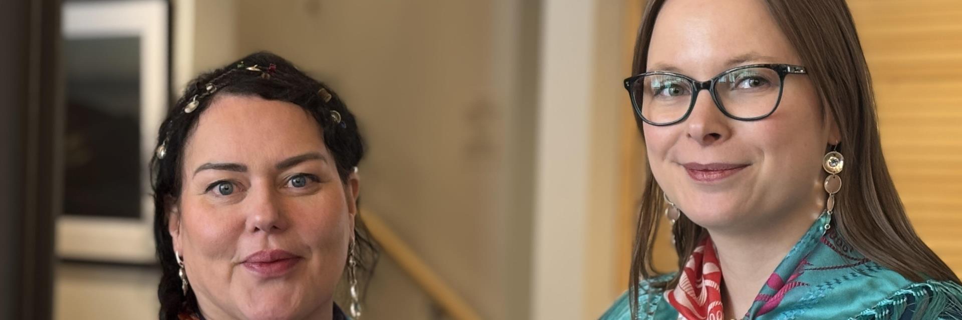 Silje Karine Muotka ja/og Sandra Márjá West