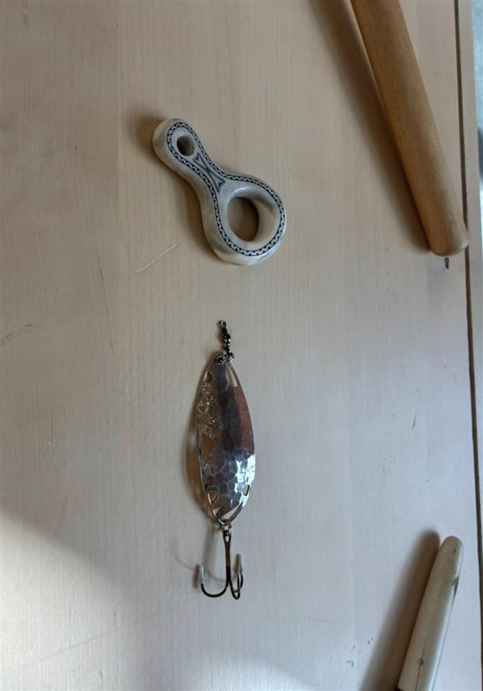 Deaddil ja stuora govva ihtá